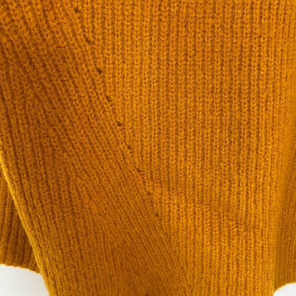 Forever 21 Mustard Knit Sweater - Picture 4 of 4